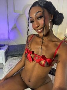 Anamonrroe 🍒 Gambar 3