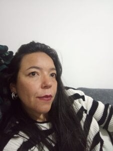 Public de RubyThompson_  2 Imagens