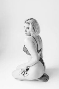 LaurynGeisinger 🫥 Hình 2