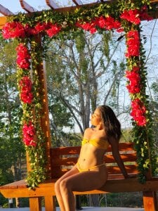 SheenaBrooke Public Pic 4