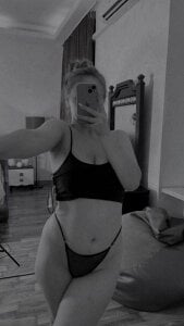 LylaYeess Public Pic 8