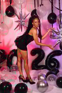 LailaDavidson New Year ✨ Pic