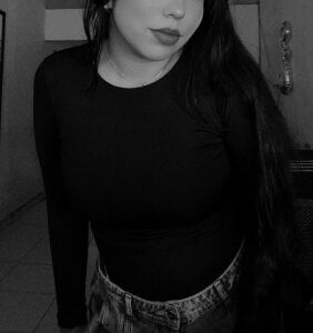 NilahMoon Public Pic 3