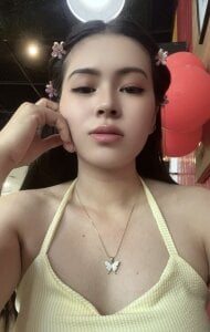 Urasian_ladybug Nami’s selfie Hình 2