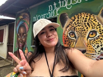 nicole_steele a day at the beach💋 Gambar 5