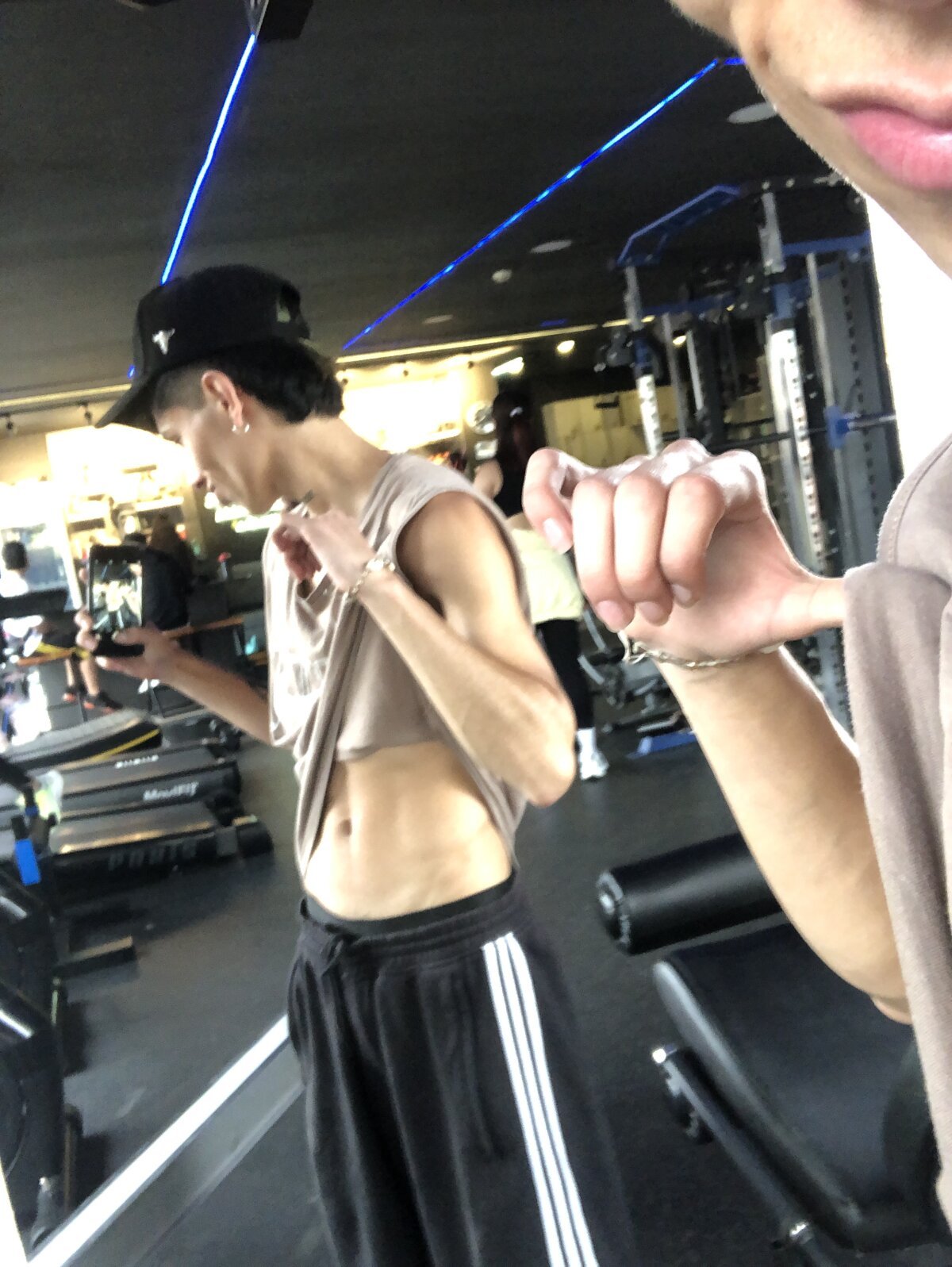 Jake_beach_ adlı kullanıcının viral fotoğrafları:  5998