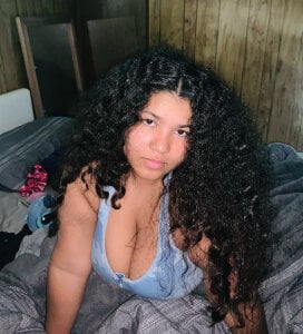 KittyLoroi Public Pic 5