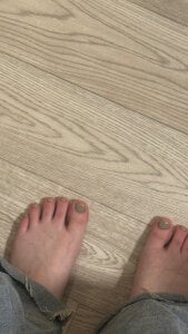 aesthetic legs 🦶🏻 de AlexaBrightt  4 Imagens