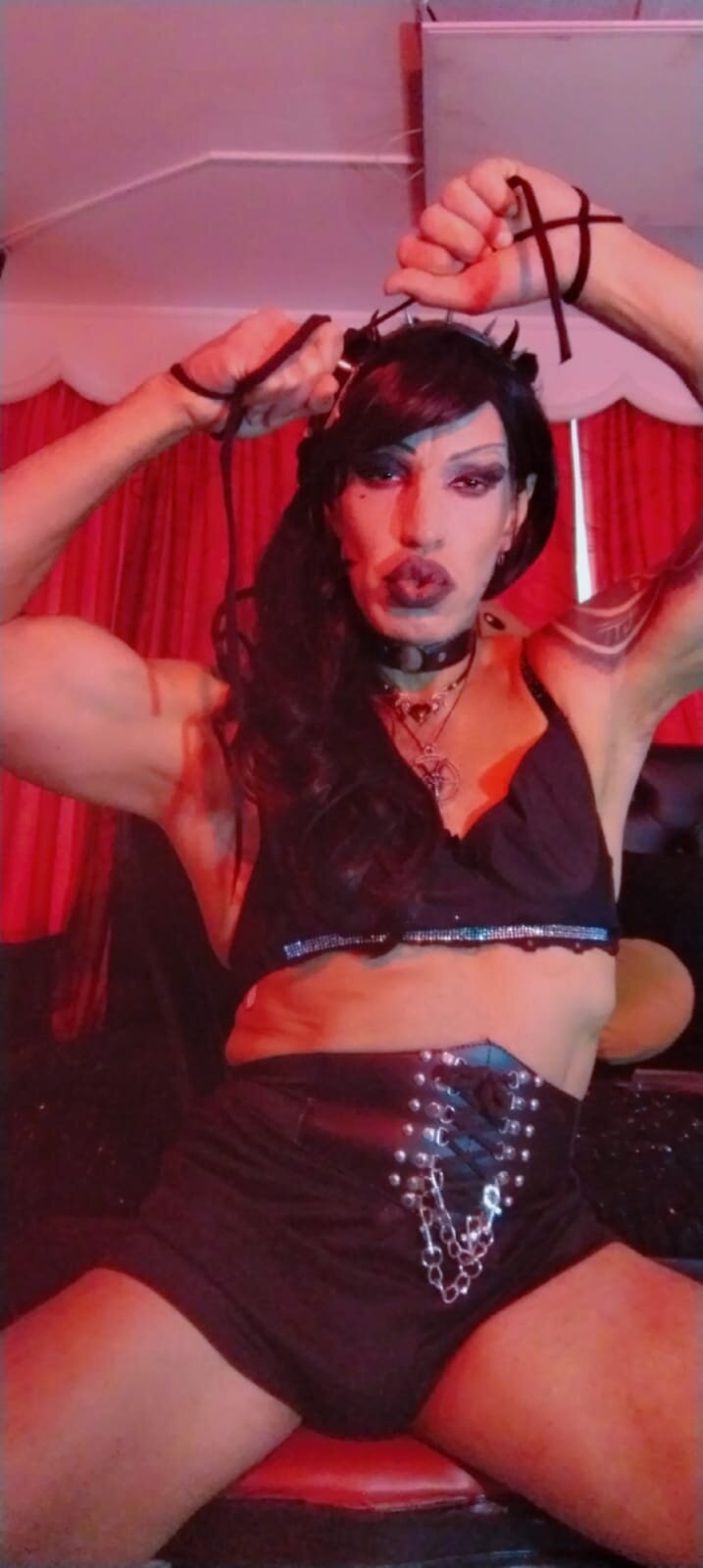 Lilith_madame_satan Δημοφιλής εικόνα 300