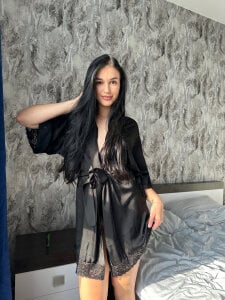 Julietta_a Public Pic 8