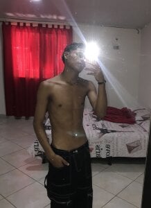 paull_cassidy 🖤..🤍 Pic