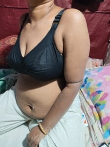 Lily-Rosse: Public ( 2 фото)