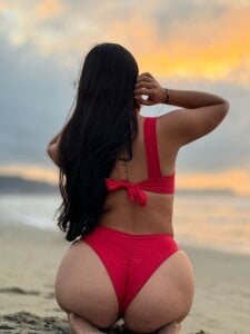 oriana_rodriguez beach day 사진 4