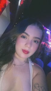 Emely_Pregnant1good day Bild