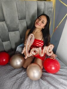 Ayla_Han san valentin Gambar