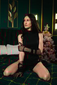 Fetish_Pamela Public Pic 5