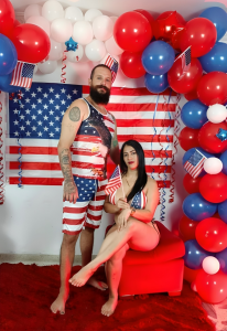Couple_Gold69 4th July Pic 7