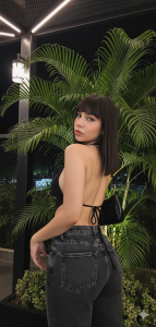 isabella_jones01 Public Kuva 5