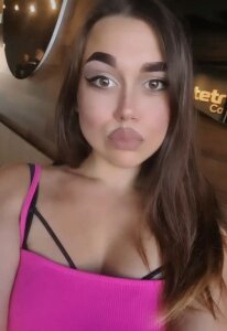 ZlataQueen Public Pic