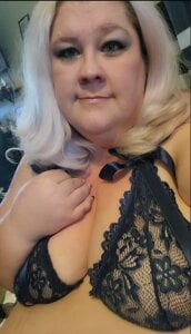 violentviolet68 A bunch of old selfies Pic 5