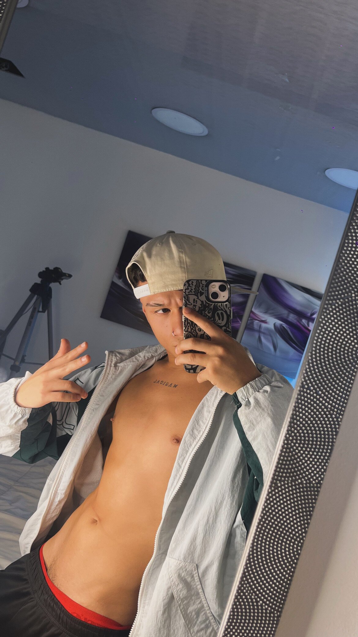 Dominik_Souza-এর ট্রেন্ডিং  9286টি ছবি