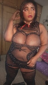 anai_valentinex Where are my daddies? They have forgotten me. Pic 2