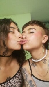 AlexxaAndRileyyPublic图片 2