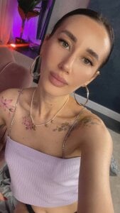 SerenaVelour Public Pic 2