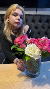 Anika_noni Public Pic