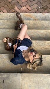 Jane_roses0 Jane Pic 2