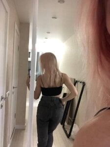 JuliannaWenger me again Fotka 4