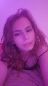 AsleyStouer PART TWO Foto