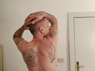 Al_one69 Public зображення 2