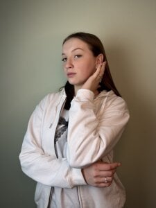 PuraDemerson Public Pic 4