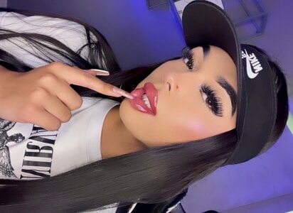 tinaqueen_noa Subtle, fiery, perfect 🍆🍒  4. fénykép