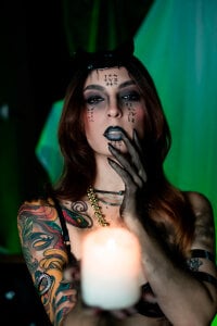 ElaMorris HALLOWEEN Pic