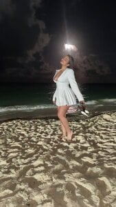 “If this is just the beginning… I want to know what’s next.” de KimDevinne  5 Imagens