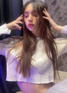 TeodoraChampy a bright star hiding in the darkness Pic 3