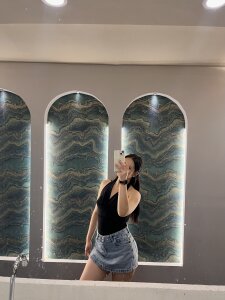 Miablush09 Public Pic