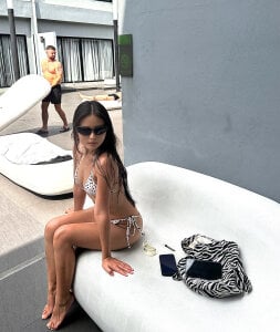 Yongshan-yu Public 사진