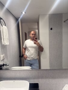 eros_colby A little bit of my day to day Pic 4