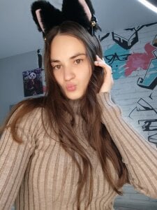 DieraBurks Cute kitty here😻 Foto