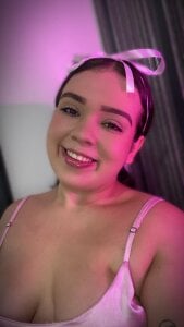 Emely_Pregnant1Public Bild 2