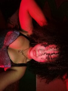 Serena_Fey Public Pic