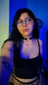 I love my glasses!! de Melody_Black_  2 Imagens