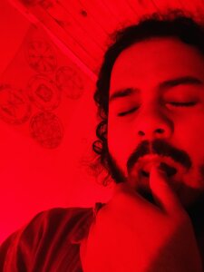 DemienMdivani Public Pic 2