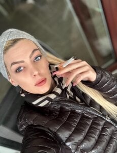 Melina_Diamond Me, Myself & I :) Pic 2