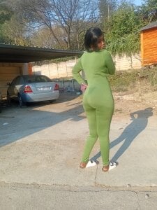 Naughty_Horny98 Public Pic 6