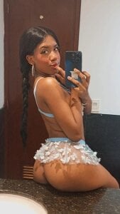 AlayshaJohnson Selfie Lingerie🍓 Foto 2