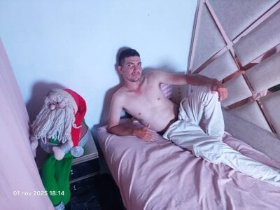 damian_0490 casual Pic 3